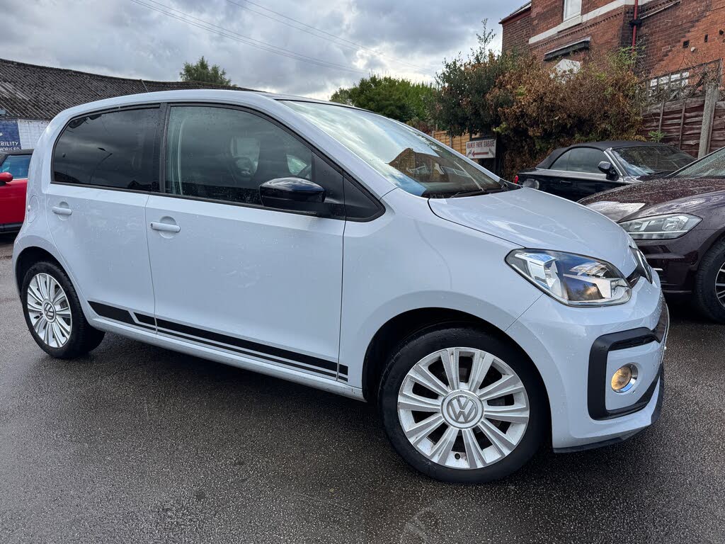 2017 Volkswagen up! 1.0 High Up (90ps) 5d
