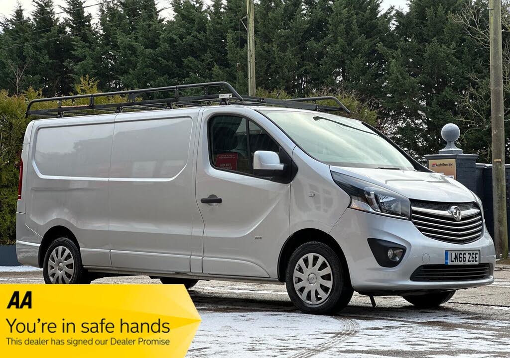 2016 Vauxhall Vivaro 1.6CDTi Sportive 2900 L2H1 (115PS) Panel