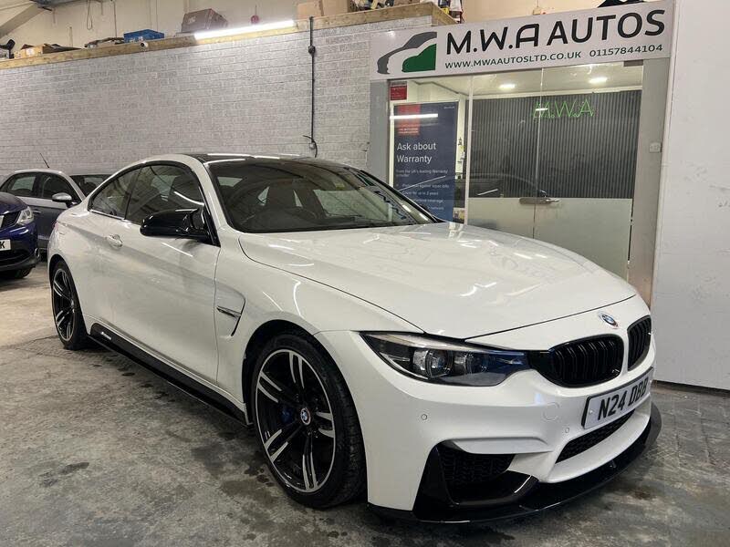 2017 BMW M4 Coupé 3.0 M4 Competition Package s/s DCT