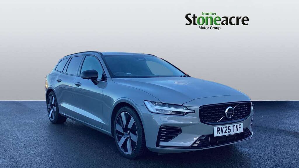 2025 Volvo V60 2.0 T8 Ultra