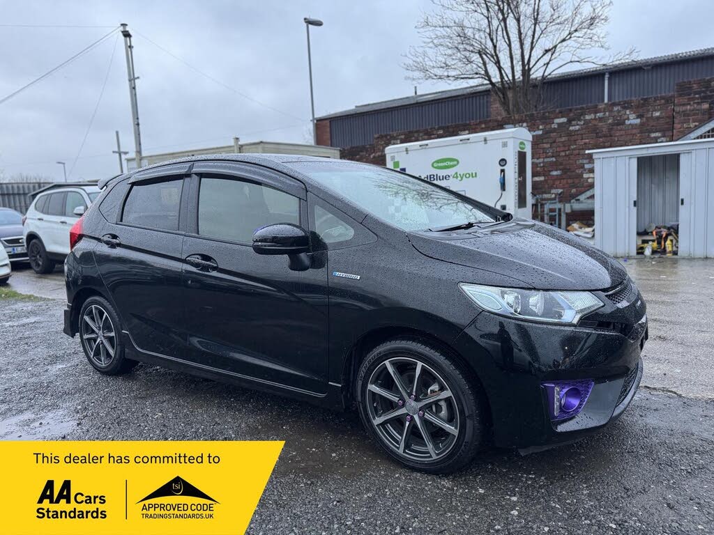 2013 Honda Fit 1.8 Hybrid Cruise