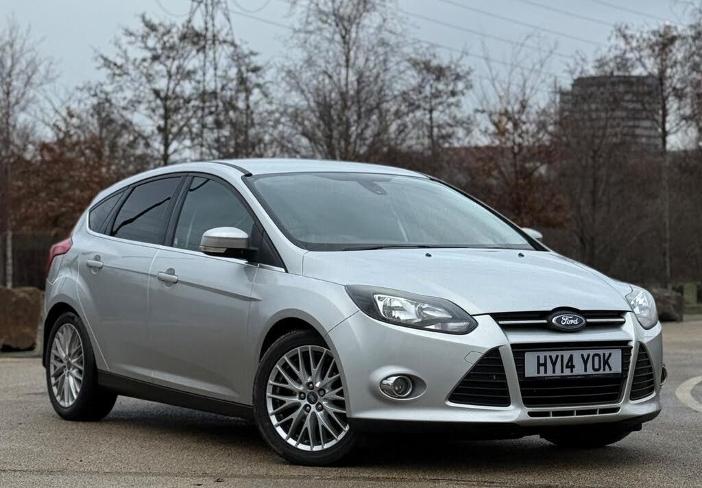 2014 Ford Focus 1.0 Zetec Navigator SCTi (125ps) Hatchback