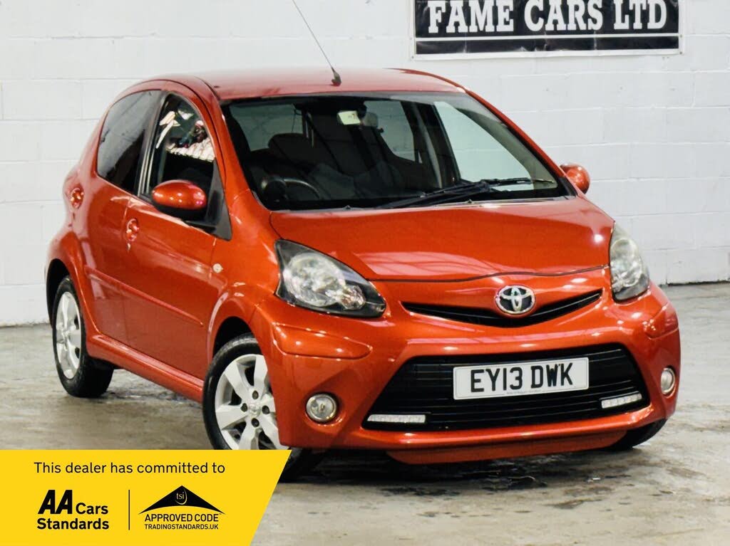 2013 Toyota AYGO 1.0 AYGO Fire 5d M/M