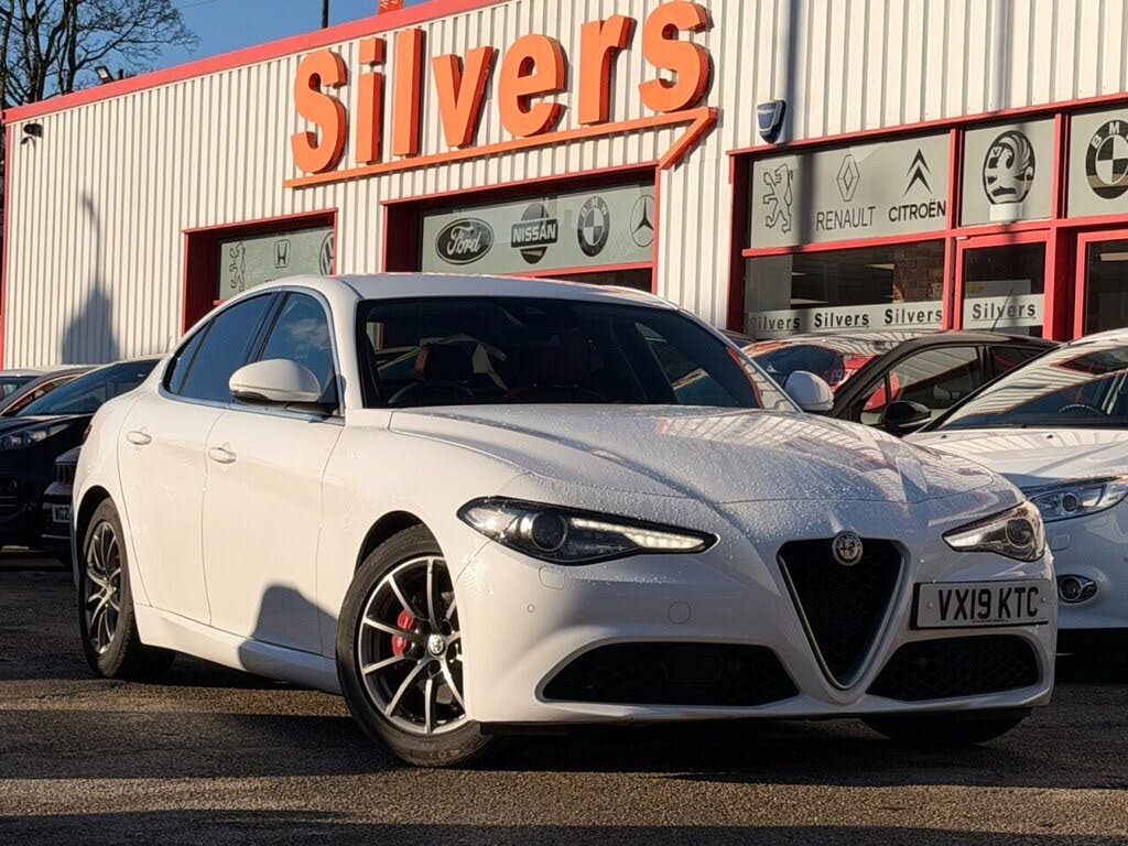 2019 Alfa Romeo Giulia 2.2TD Tecnica