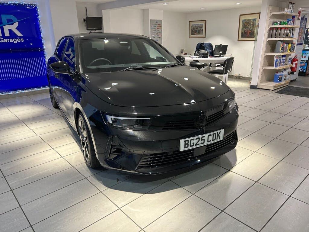 2025 Vauxhall Astra 1.2 Turbo GS (130ps) Hatchback Auto