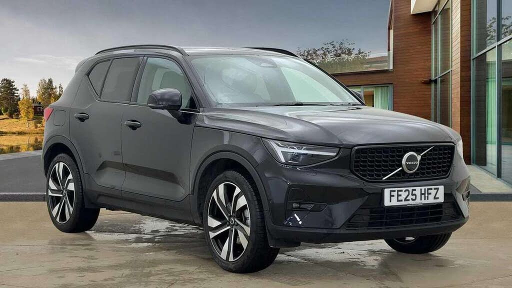 2025 Volvo XC40 2.0 B4 Ultra (Bright