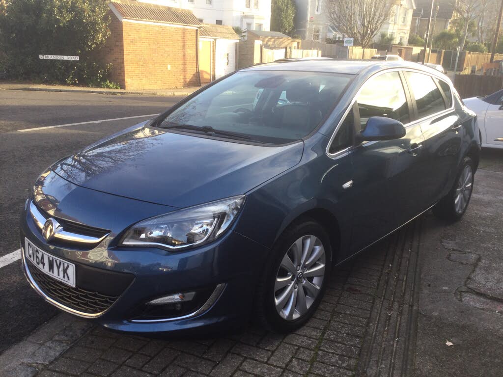 2014 Vauxhall Astra 1.6 Elite Hatchback