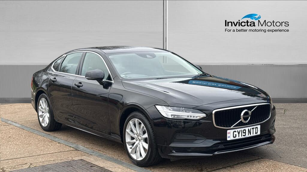 2019 Volvo S90 2.0 T4 Momentum