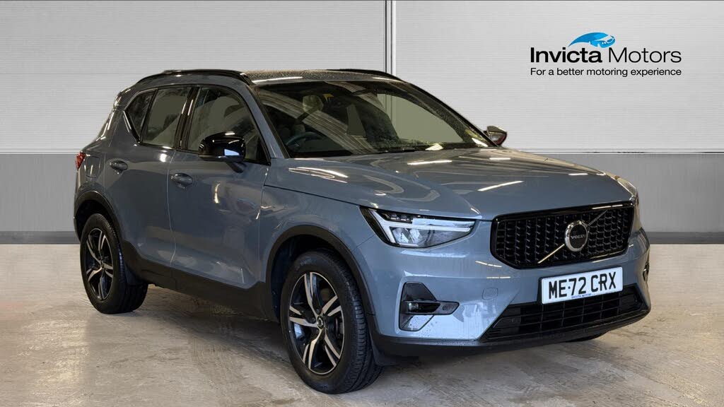 2022 Volvo XC40 2.0 B3 Plus