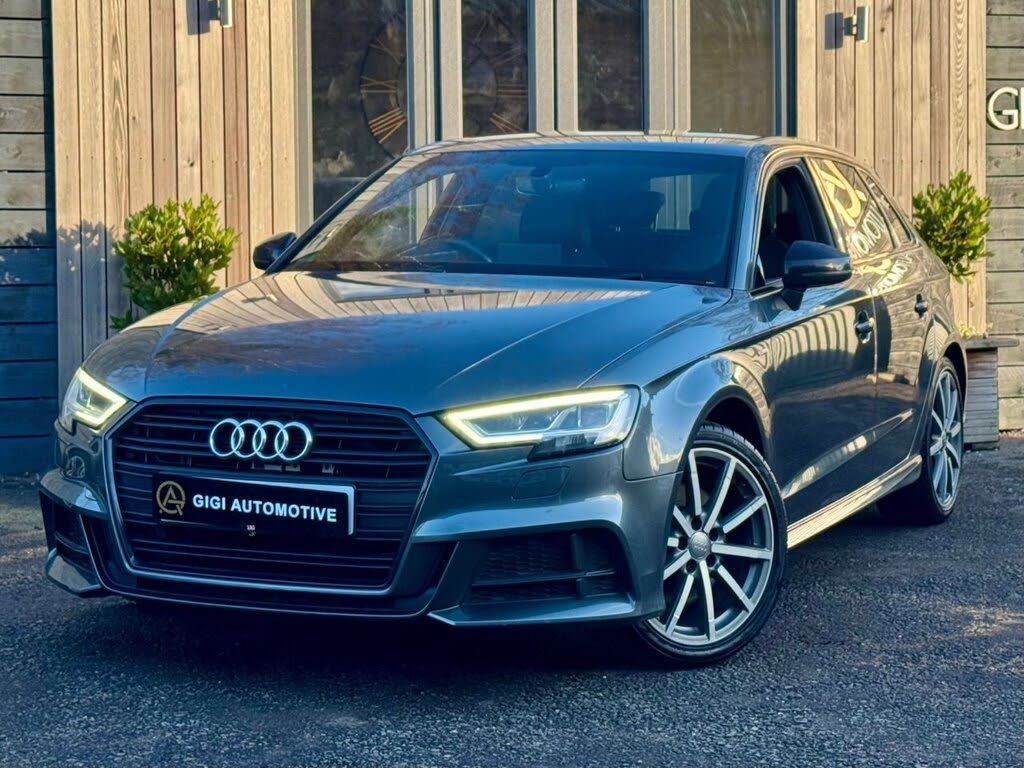 2019 Audi A3 2.0 35 TDI Black Edition Sportback 5d S Tronic