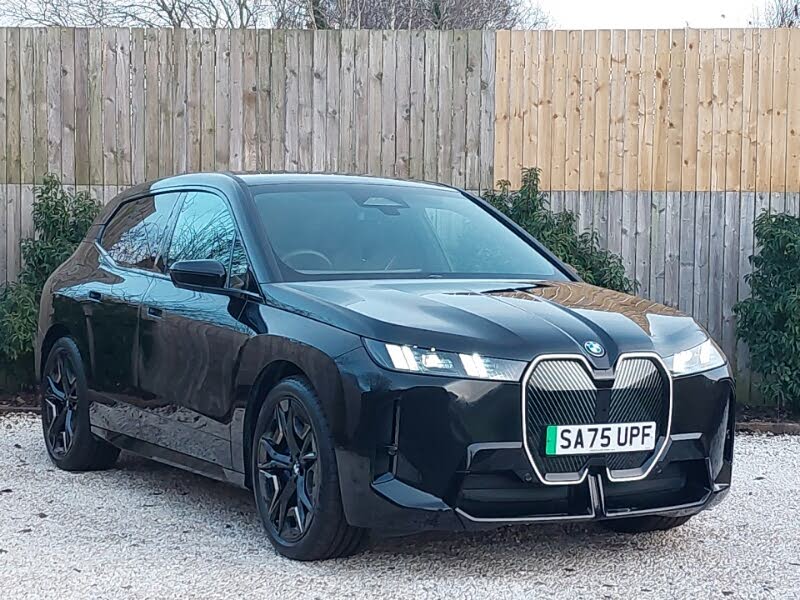 2025 BMW iX E xDrive45 M Sport