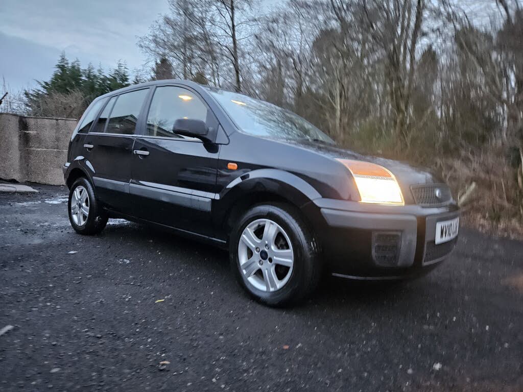 2010 Ford Fusion 1.4 Style +