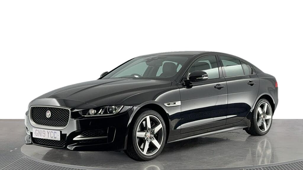 2019 Jaguar XE 2.0i R-Sport (300ps) AWD