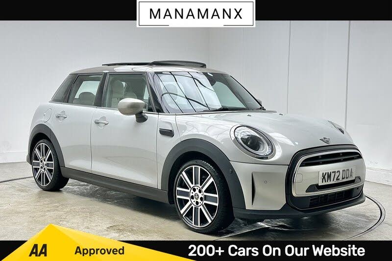 2022 MINI Mini 1.5 Cooper Exclusive (Premium) Hatchback 5d Auto