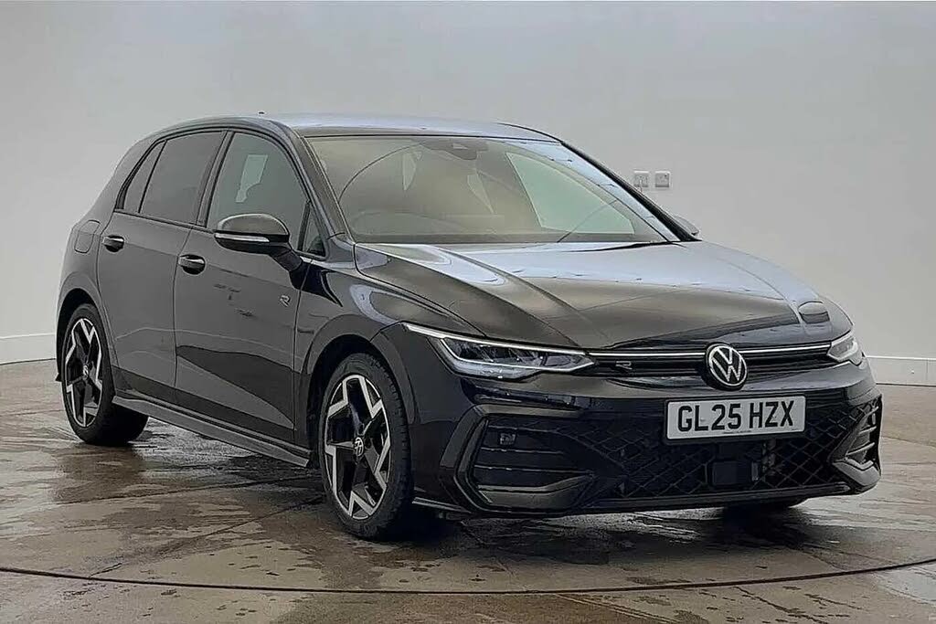 2025 Volkswagen Golf 1.5 eTSI R-Line Hatchback
