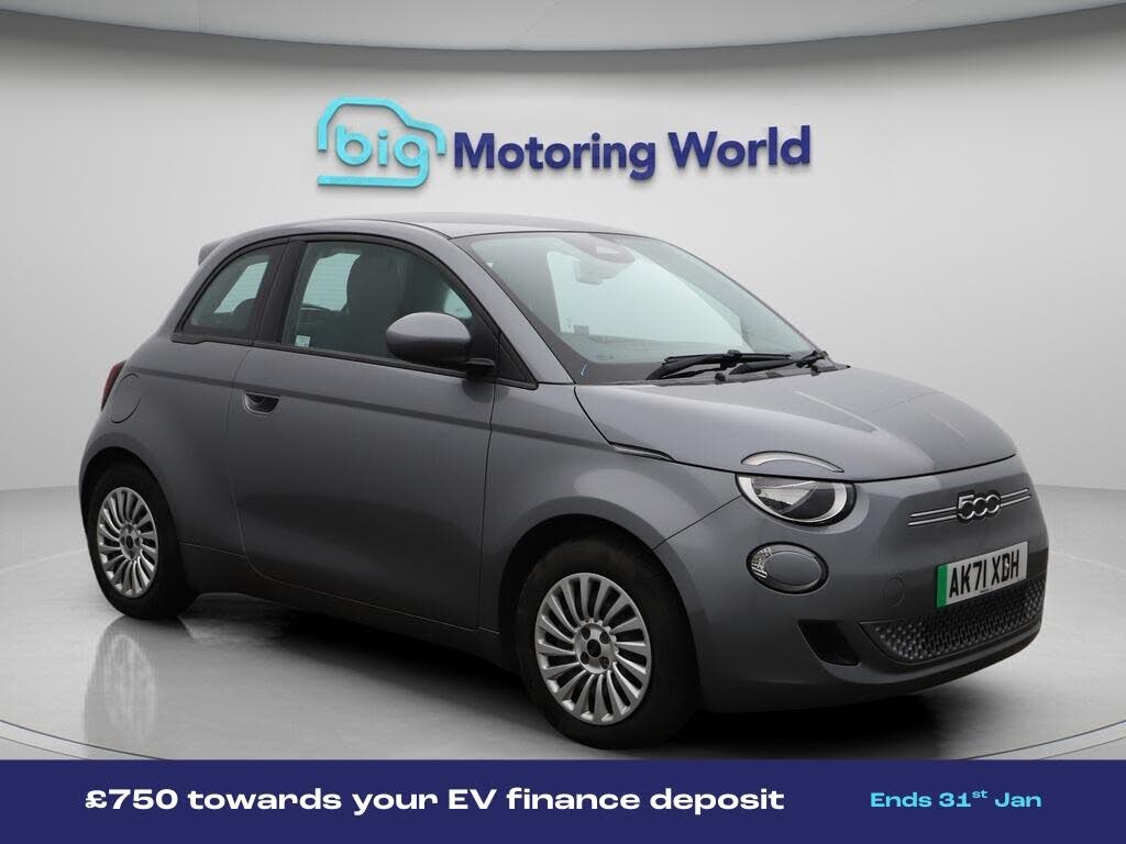 2022 Fiat 500 E ACTION