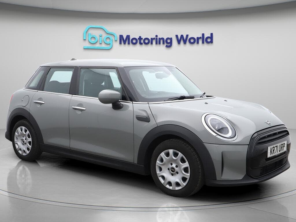 2021 MINI Cooper 1.5 One Classic 5d