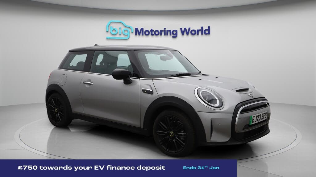 2023 MINI Cooper E Cooper S 3)