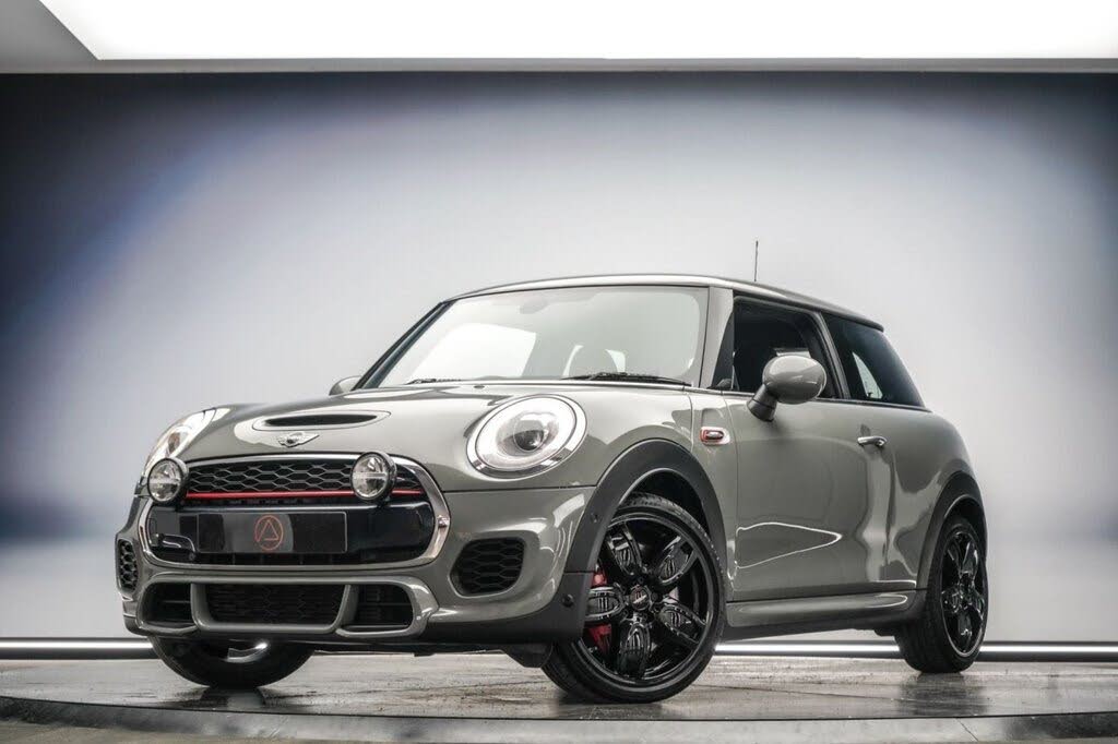 2017 MINI Cooper 2.0 John Cooper Works (s/s) Hatchback 3d