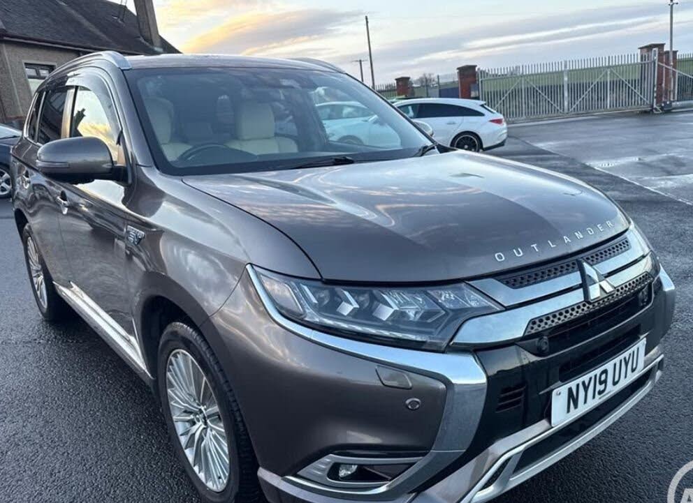 2019 Mitsubishi Outlander 2.4 5hs PHEV