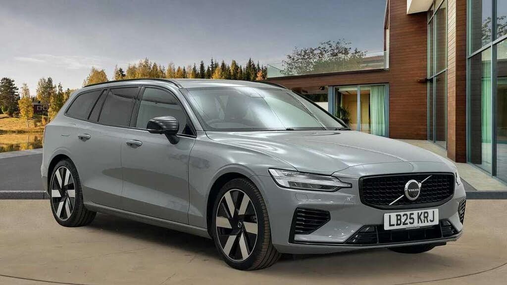 2025 Volvo V60 2.0 T8 Ultra