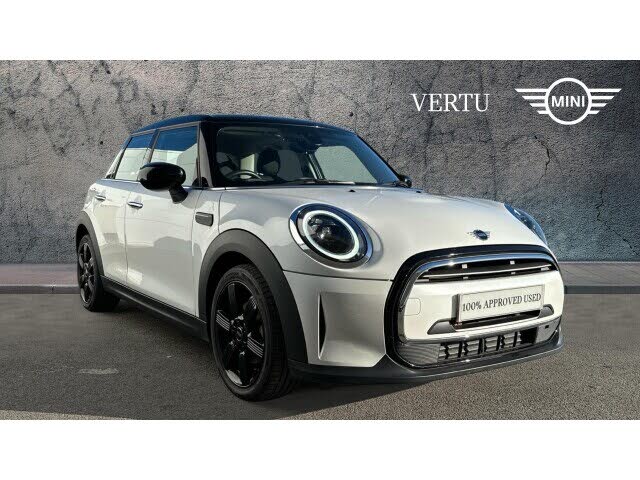 2023 MINI Mini 1.5 Cooper Classic (Premium Auto) Hatchback 5d Auto