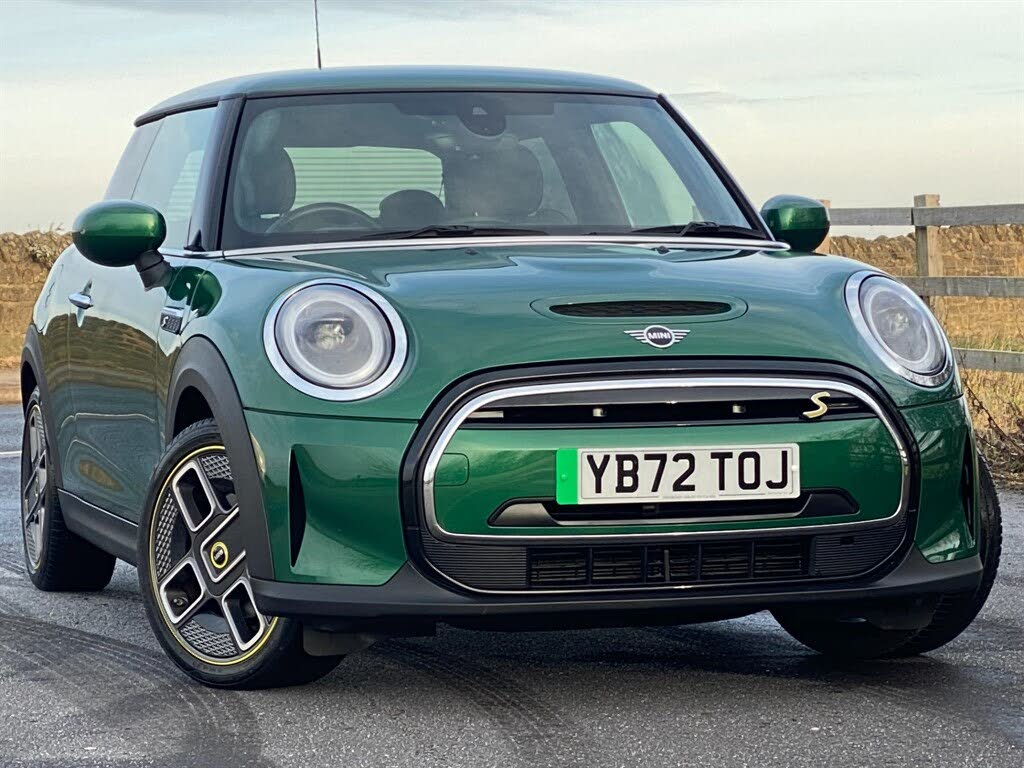 2022 MINI Mini E Cooper S 2)