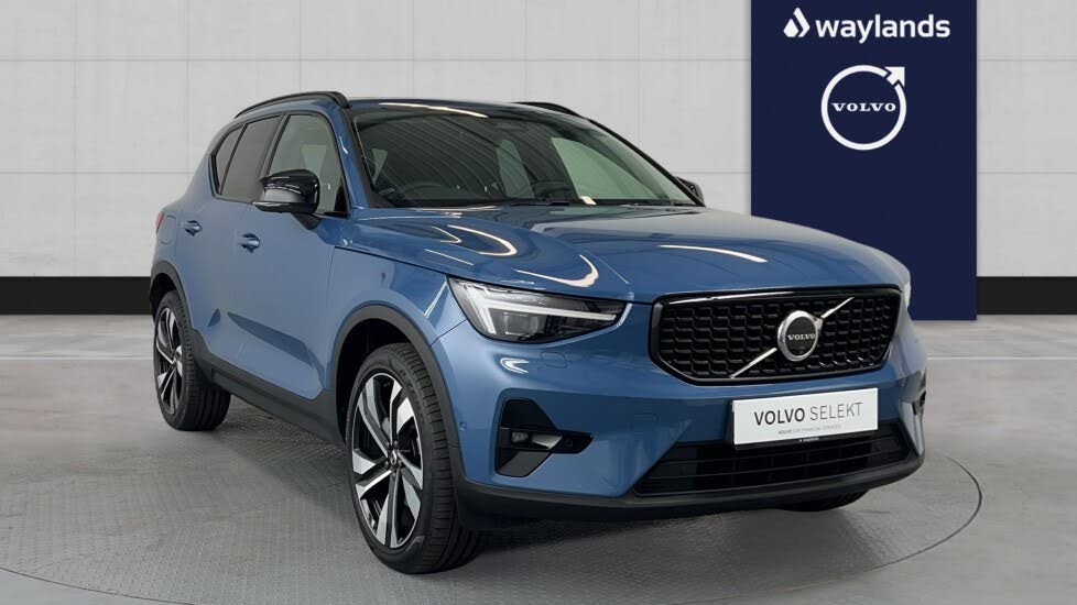 2024 Volvo XC40 2.0 B4 Ultra (Bright