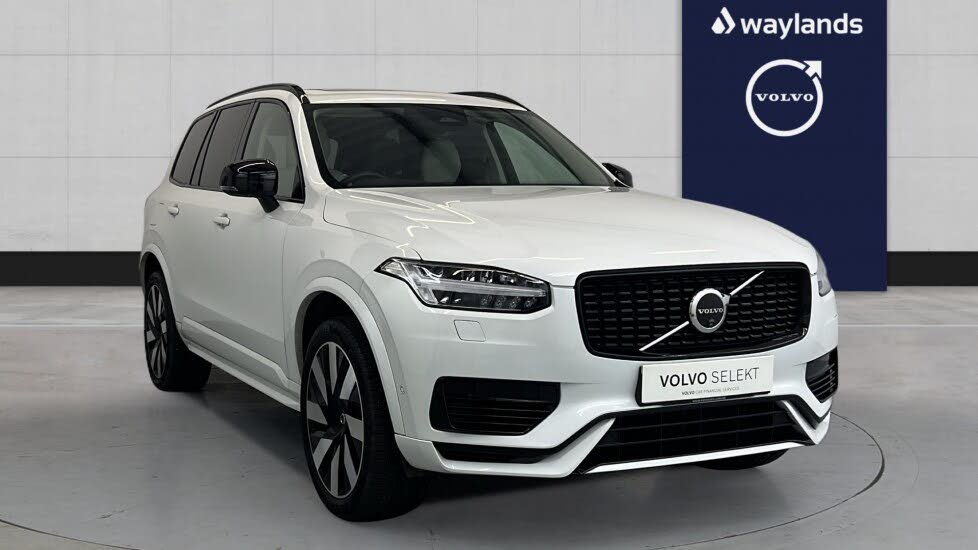 2024 Volvo XC90 2.0 T8 Ultra (Dark