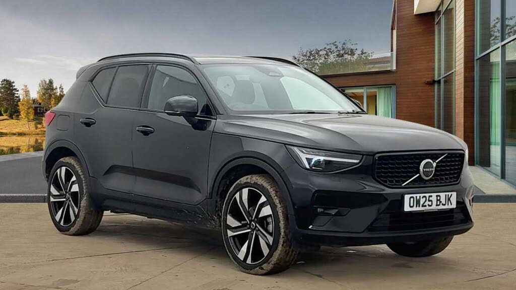 2025 Volvo XC40 2.0 B4 Ultra (Bright