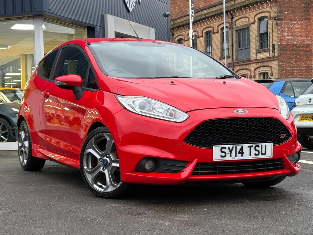 2014 Ford Fiesta 1.6 ST 2