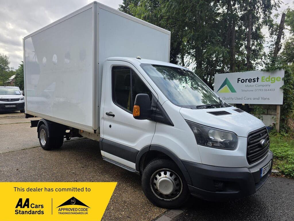 White 2017 Ford Transit Van Front-wheel drive Manual