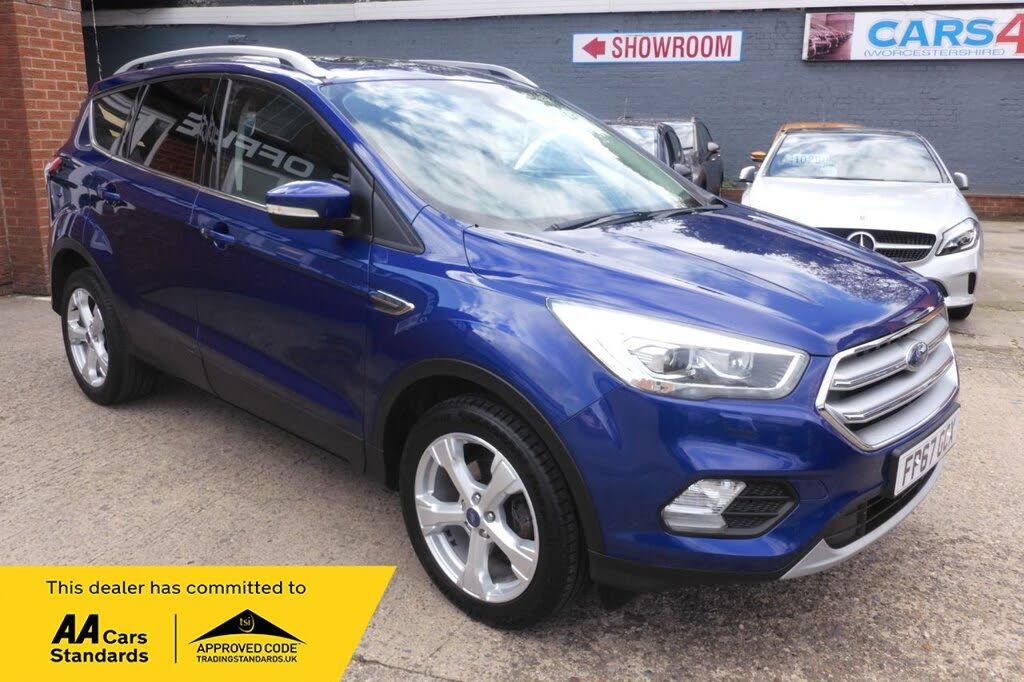 Blue 2017 Ford Kuga SUV/Crossover Front-wheel drive Manual