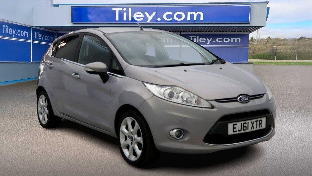 Silver 2012 Ford Fiesta Hatchback Front-wheel drive Automatic