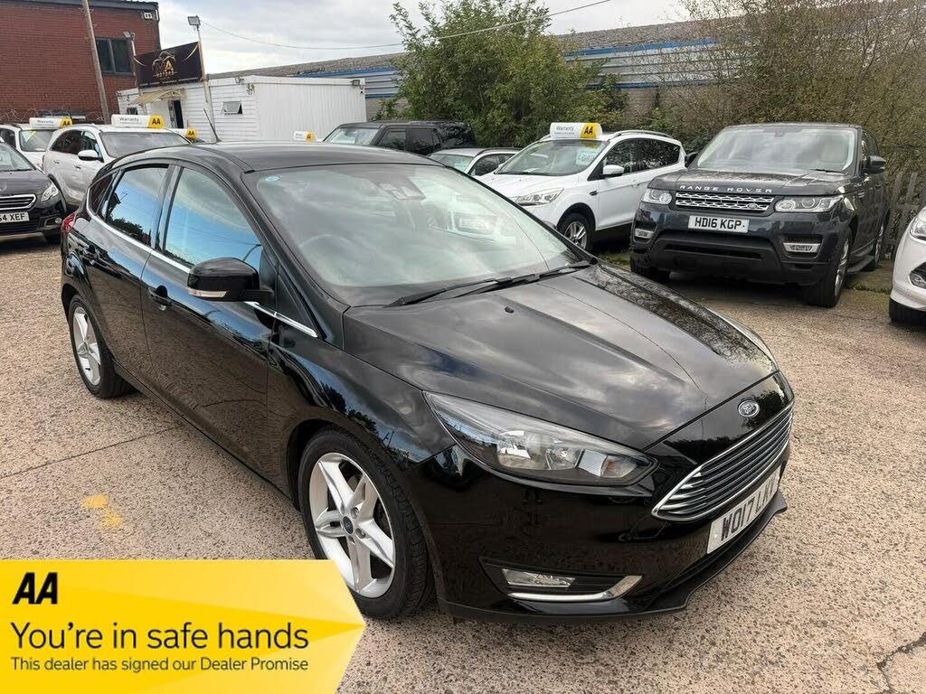 Black 2017 Ford Focus Estate Front-wheel drive Manual