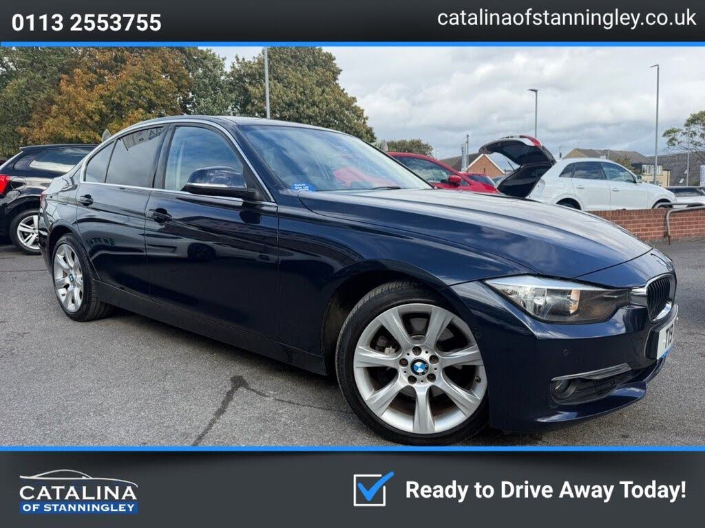 Blue 2015 BMW 3 Series Saloon All-wheel drive Automatic